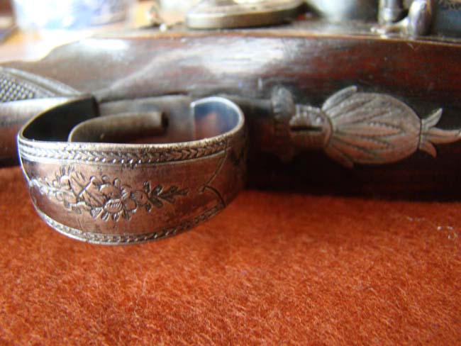 A FABULOUS PAIR of Flintlock travelling pistols made by H W MORTIMER, GUN MAKER TO HIS MAJESTY, circa 1782-1790. — image 4